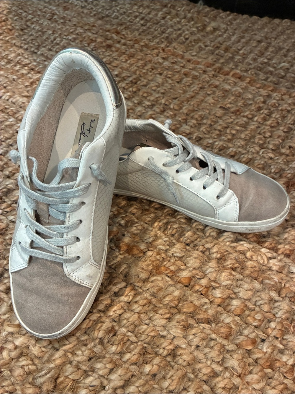 Vintage Havana Two-Tone Gray and White Leather Sneakers